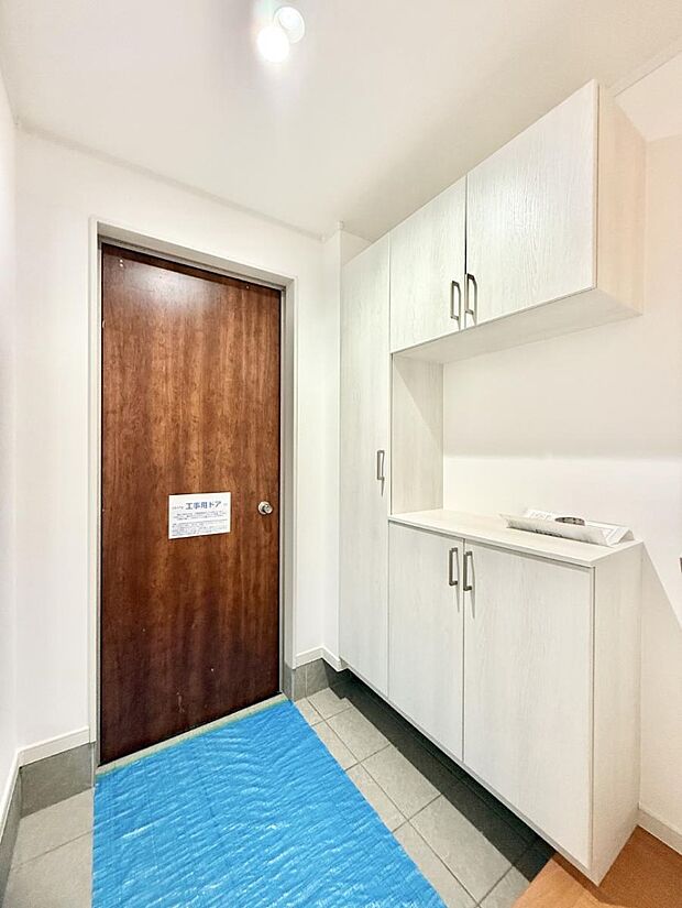 ■ ここから始まる一日、すっきり整った玄関