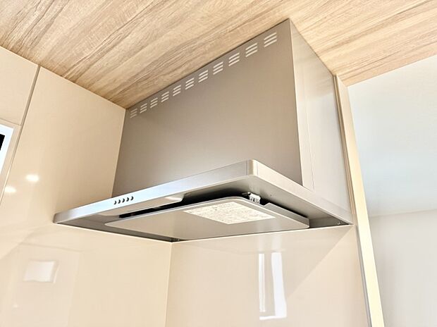 ■調理時の蒸気や匂いが換気扇に誘導され、効率的に排煙ができます。
