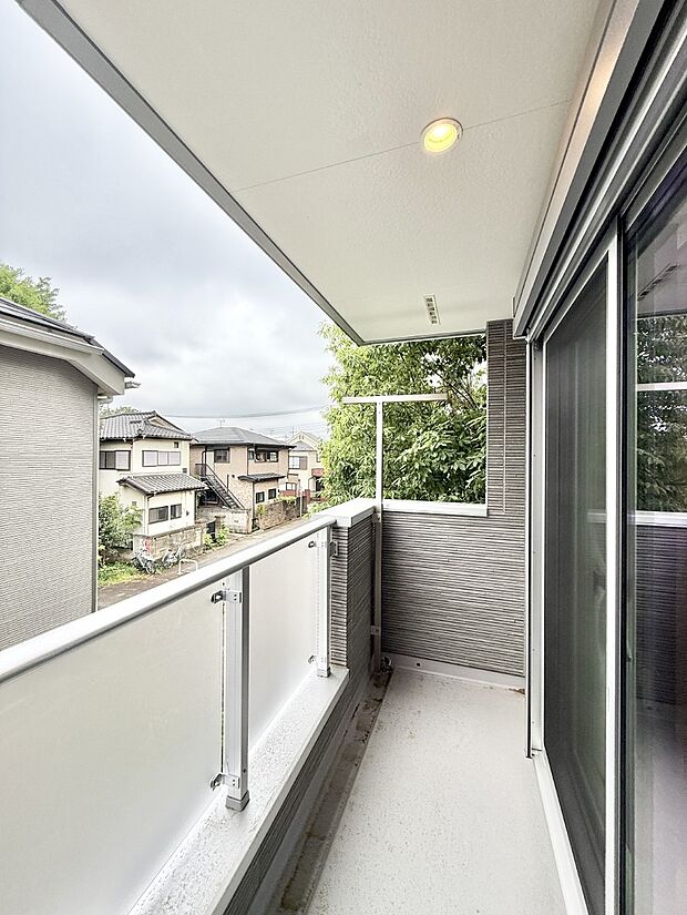 ■ 季節の移ろいを感じられる開放的な空間です