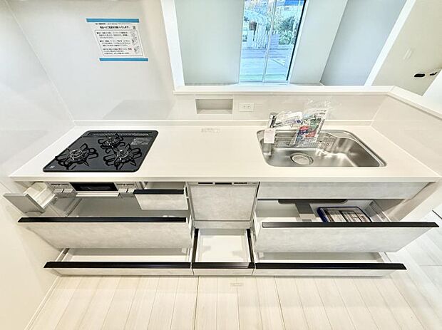 ■料理がもっと楽しくなる、快適なキッチン空間