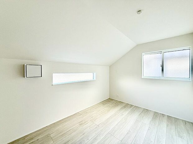 ■落ち着いた雰囲気のお部屋で心が安らぐ空間