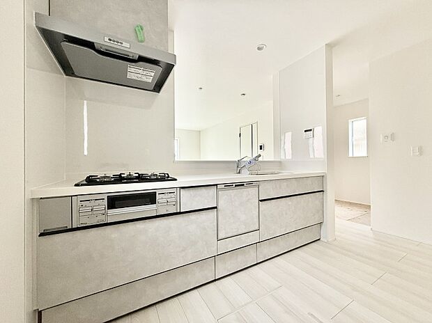 ■美味しい時間が生まれる、笑顔あふれるキッチン