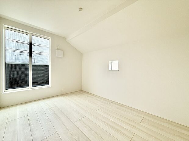 ■心地よい雰囲気が漂う落ち着いた空間