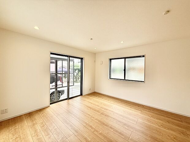 ■くつろぎと笑顔が集まる、心温まるリビング