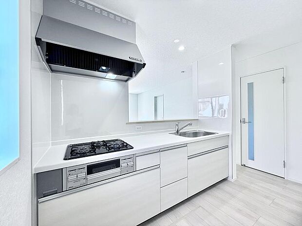 ■家族の絆を深める、温もりのあるキッチン