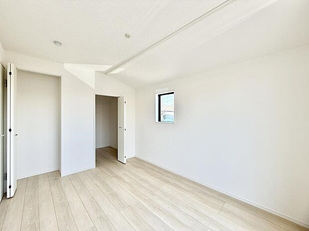 ■窓の配置や通気性の良い設計で部屋の空気がこもらず、常に新鮮な空気が流れます