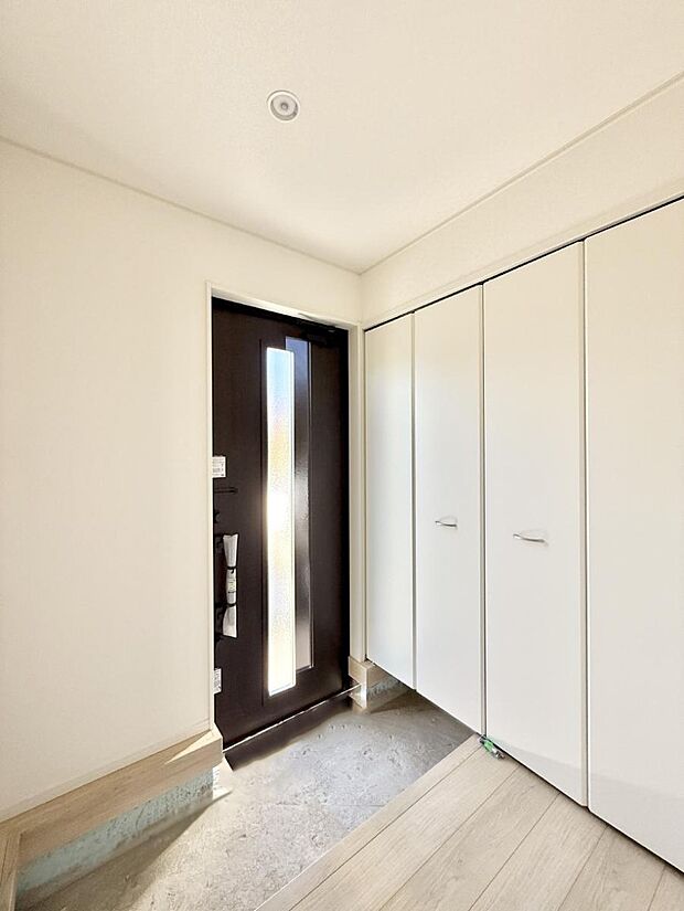 ■ シンプルで美しく、快適な暮らしの入り口