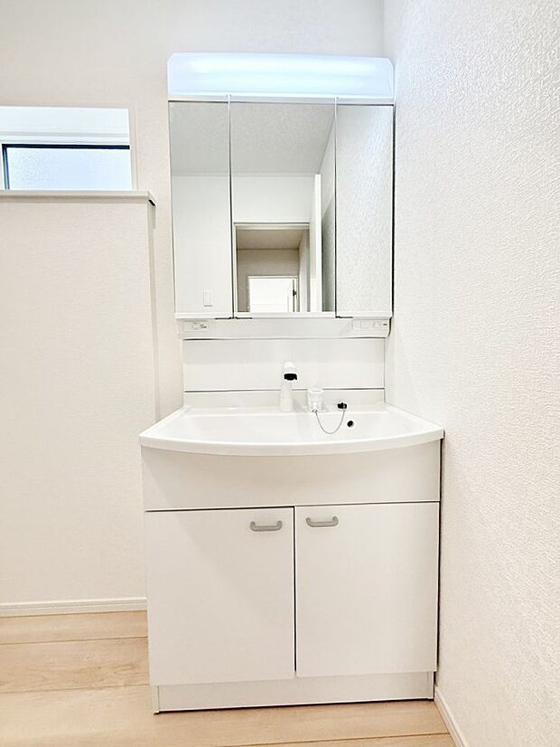 ■朝の準備がスムーズにできる広さです