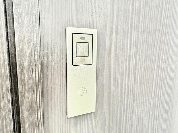 ■鍵を取り出さずに便利に操作できて快適