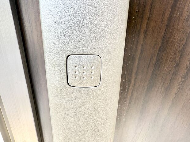 ■鍵を取り出さずに便利に操作できて快適