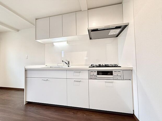 ■シンプルで美しく心地よい時間を生むキッチン空間