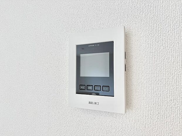 ■画面でしっかり確認でき防犯対策に最適