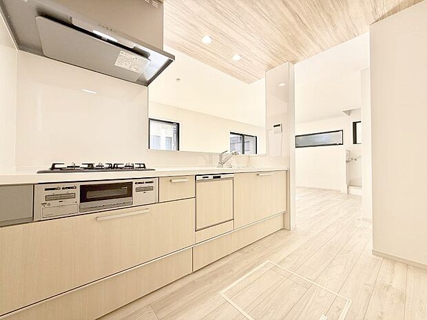 ■シンプルで美しく心地よい時間を生むキッチン空間