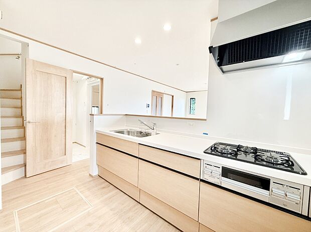 ■家族の絆を深める、温もりのあるキッチン