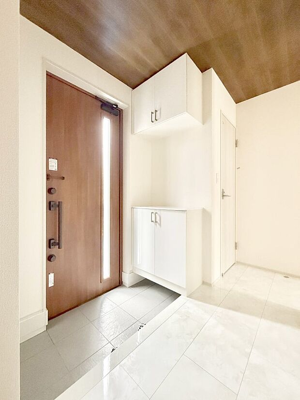 ■ シンプルで美しく、快適な暮らしの入り口