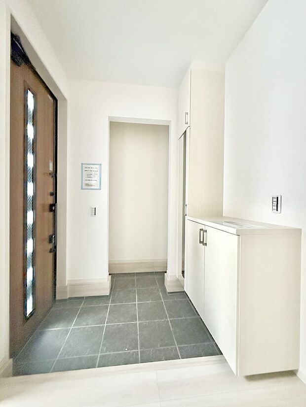 ■ ここから始まる一日、すっきり整った玄関