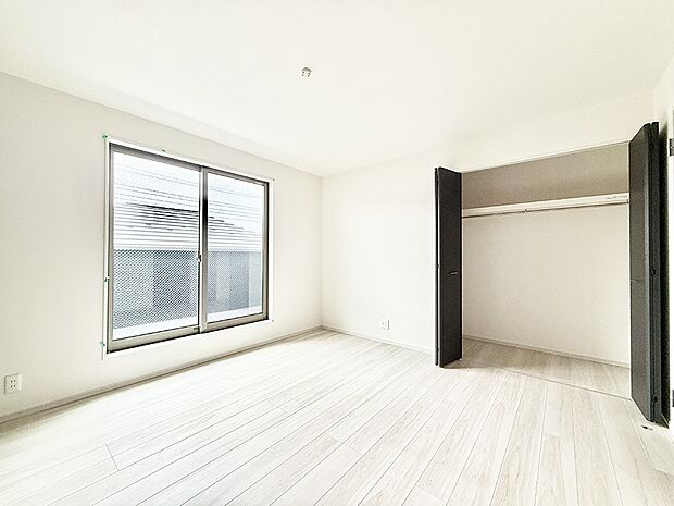 ■落ち着いた色合いのお部屋で穏やかな時間を楽しめます