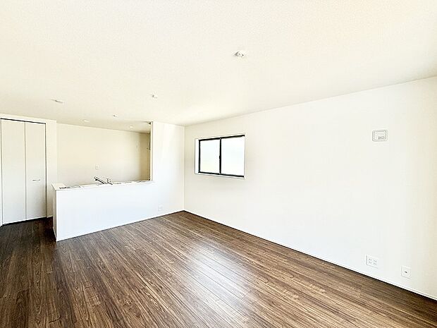 ■くつろぎと笑顔が集まる、心温まるリビング