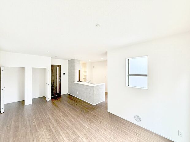 ■くつろぎと笑顔が集まる、心温まるリビング