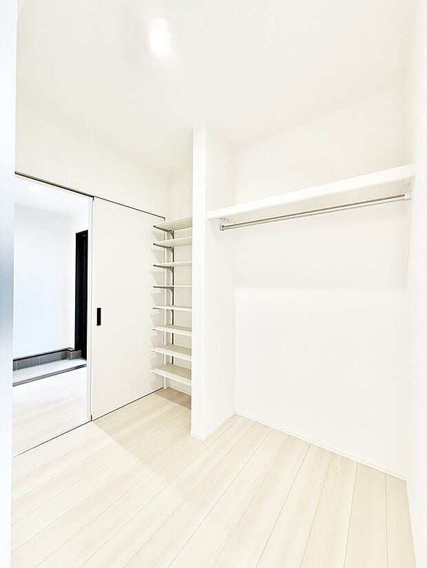 ■プラスαの収納スペース  