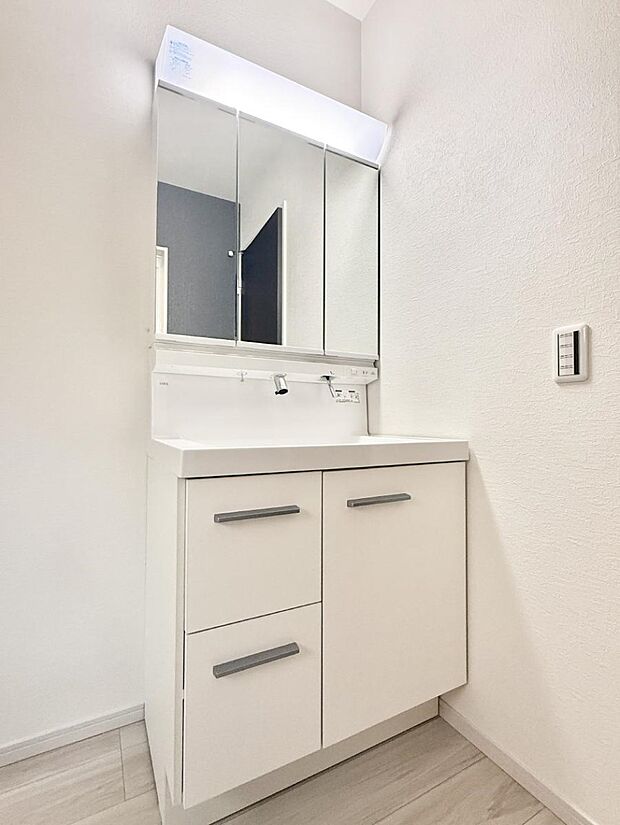 ■朝の準備がスムーズにできる広さです