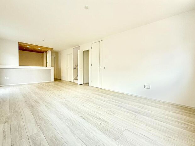 ■くつろぎと笑顔が集まる、心温まるリビング