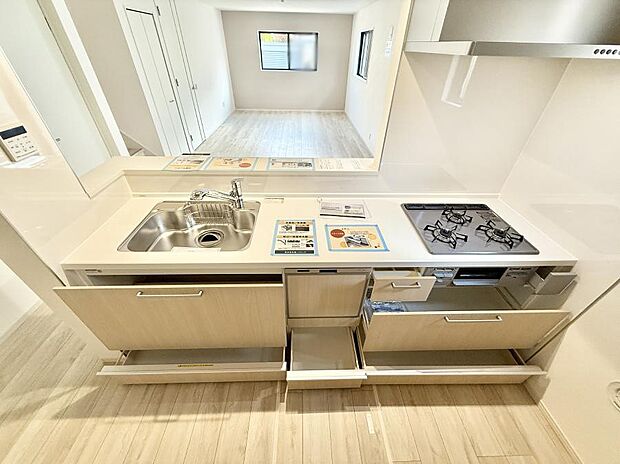 ■料理がもっと楽しくなる、快適なキッチン空間
