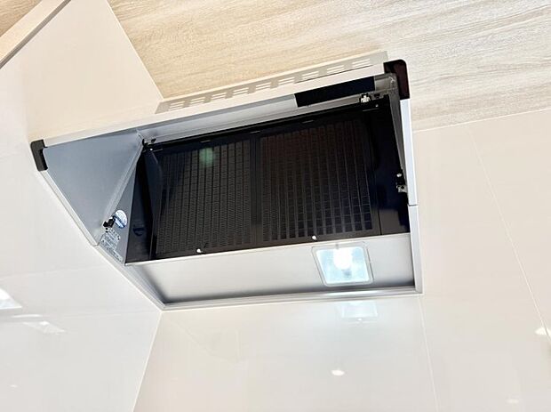 ■調理時の蒸気や匂いが換気扇に誘導され、効率的に排煙ができます。