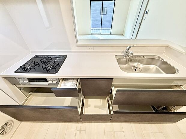 ■アイデア広がる、クリエイティブな料理空間