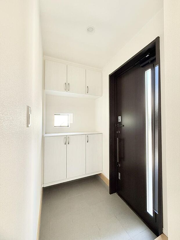 ■ ここから始まる一日、すっきり整った玄関