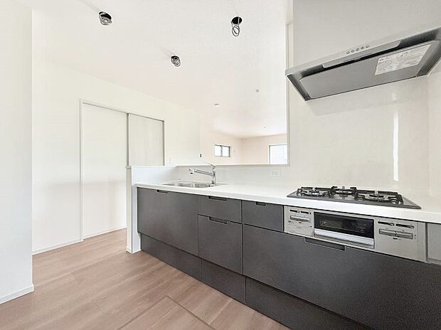 ■料理がもっと楽しくなる、快適なキッチン空間