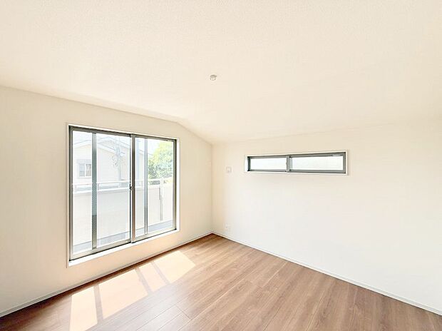 ■落ち着いた雰囲気のお部屋で心が安らぐ空間