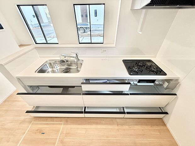 ■料理がもっと楽しくなる、快適なキッチン空間