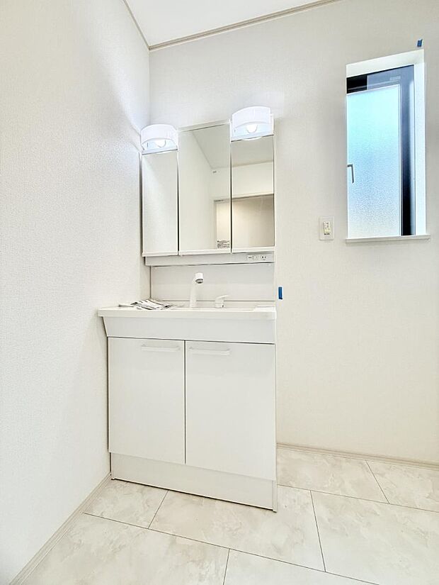 ■朝の準備がスムーズにできる広さです