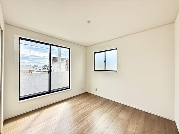 ■落ち着いた色合いのお部屋で穏やかな時間を楽しめます