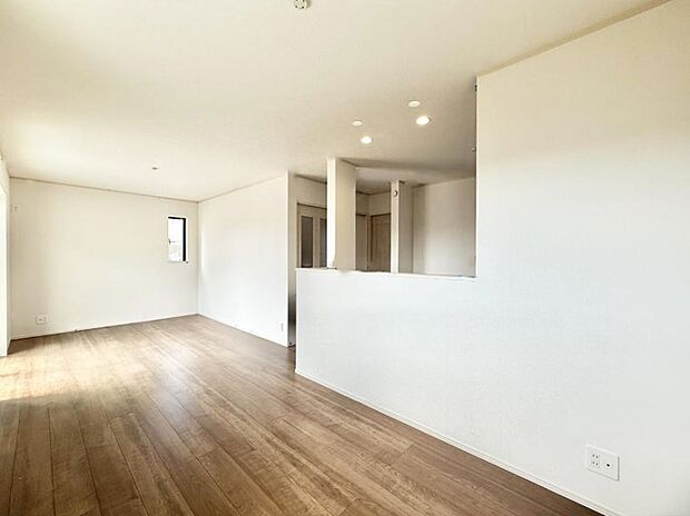 ■心落ち着く場所、ゆったり過ごせるリビング