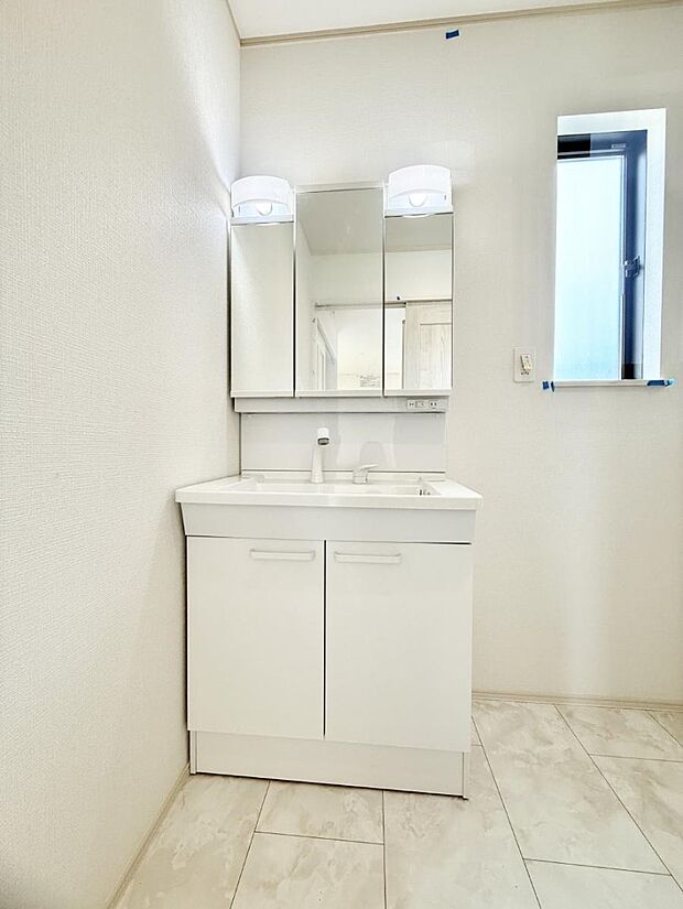 ■朝の準備がスムーズにできる広さです