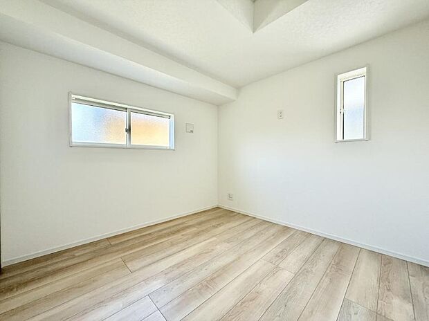 ■落ち着いた色合いのお部屋で穏やかな時間を楽しめます