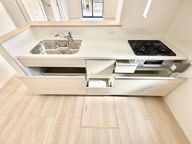 ■家族の絆を深める、温もりのあるキッチン