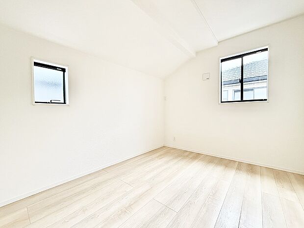 ■落ち着いた色合いのお部屋で穏やかな時間を楽しめます