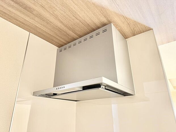 ■調理時の蒸気や匂いが換気扇に誘導され、効率的に排煙ができます。
