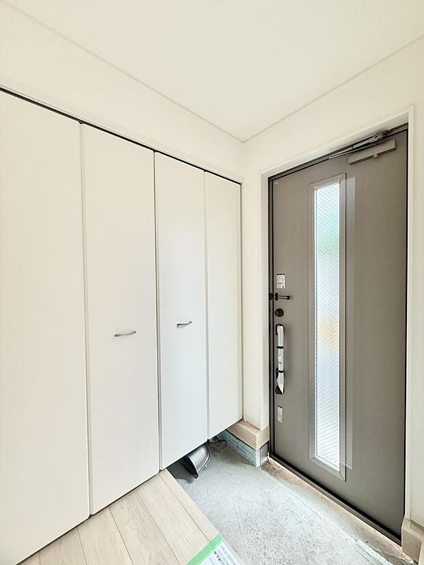 ■ ここから始まる一日、すっきり整った玄関