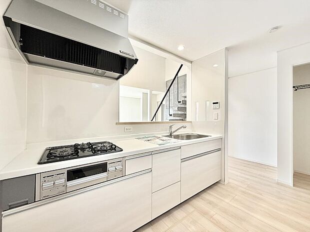 ■家族の絆を深める、温もりのあるキッチン