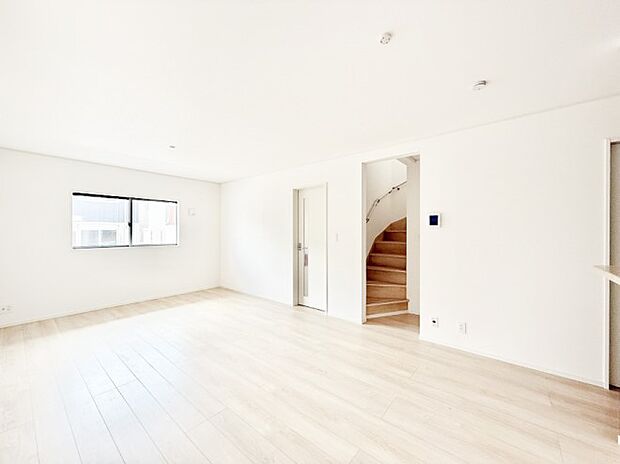 ■心落ち着く場所、ゆったり過ごせるリビング