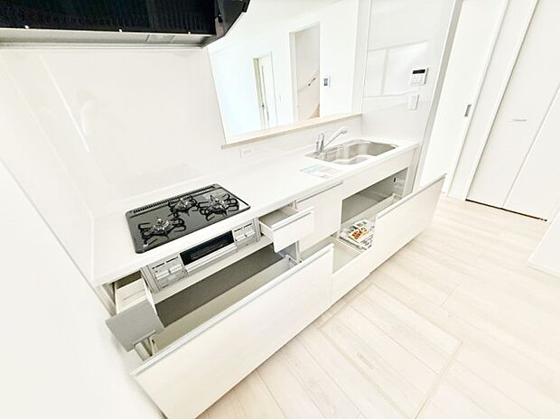 ■美味しい時間が生まれる、笑顔あふれるキッチン