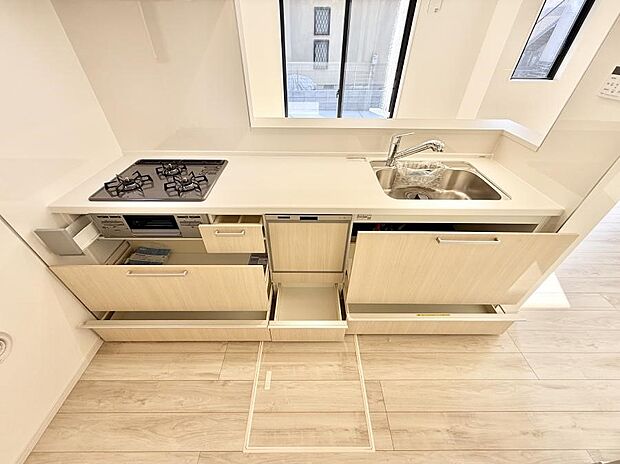 ■家族の絆を深める、温もりのあるキッチン