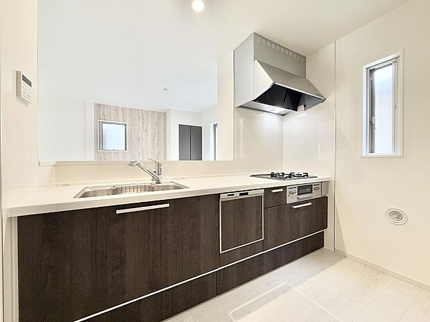 ■家族の絆を深める、温もりのあるキッチン