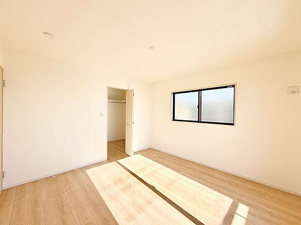 ■窓の配置や通気性の良い設計で部屋の空気がこもらず、常に新鮮な空気が流れます