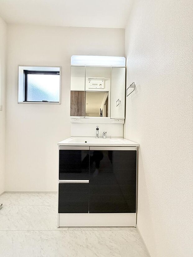 ■朝の準備がスムーズにできる広さです