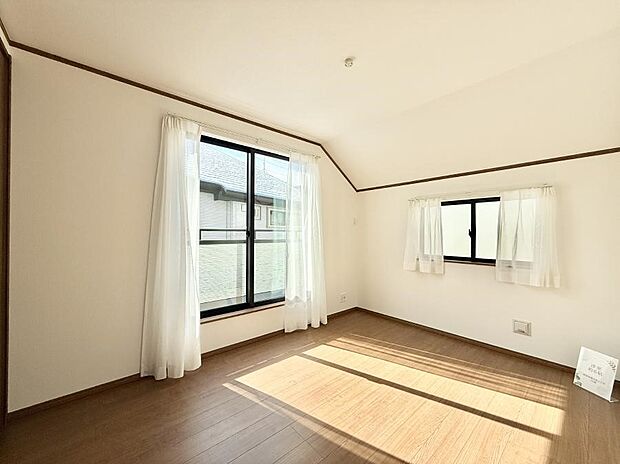 ■心地よい雰囲気が漂う落ち着いた空間